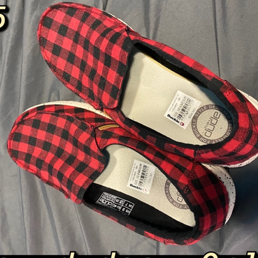 Red plaid hey dudes